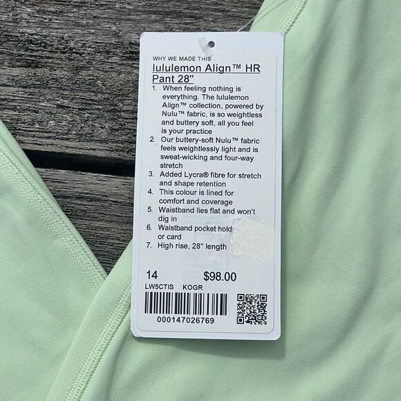 Bundle of Lululemon Kohlrabi Green Align Pant 28” (Sz 14) Everywhere Belt Bag 1L - Picture 4 of 8